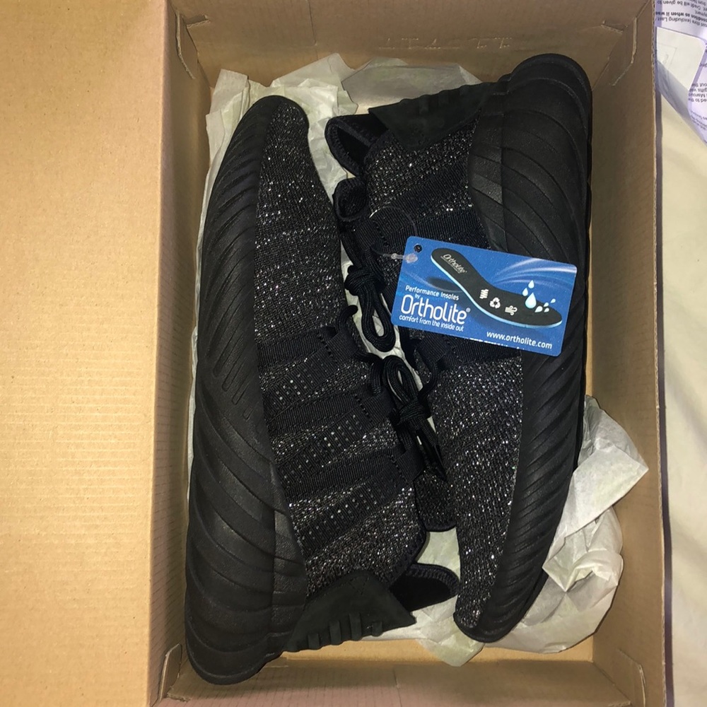 adidas tubular dawn sneakers